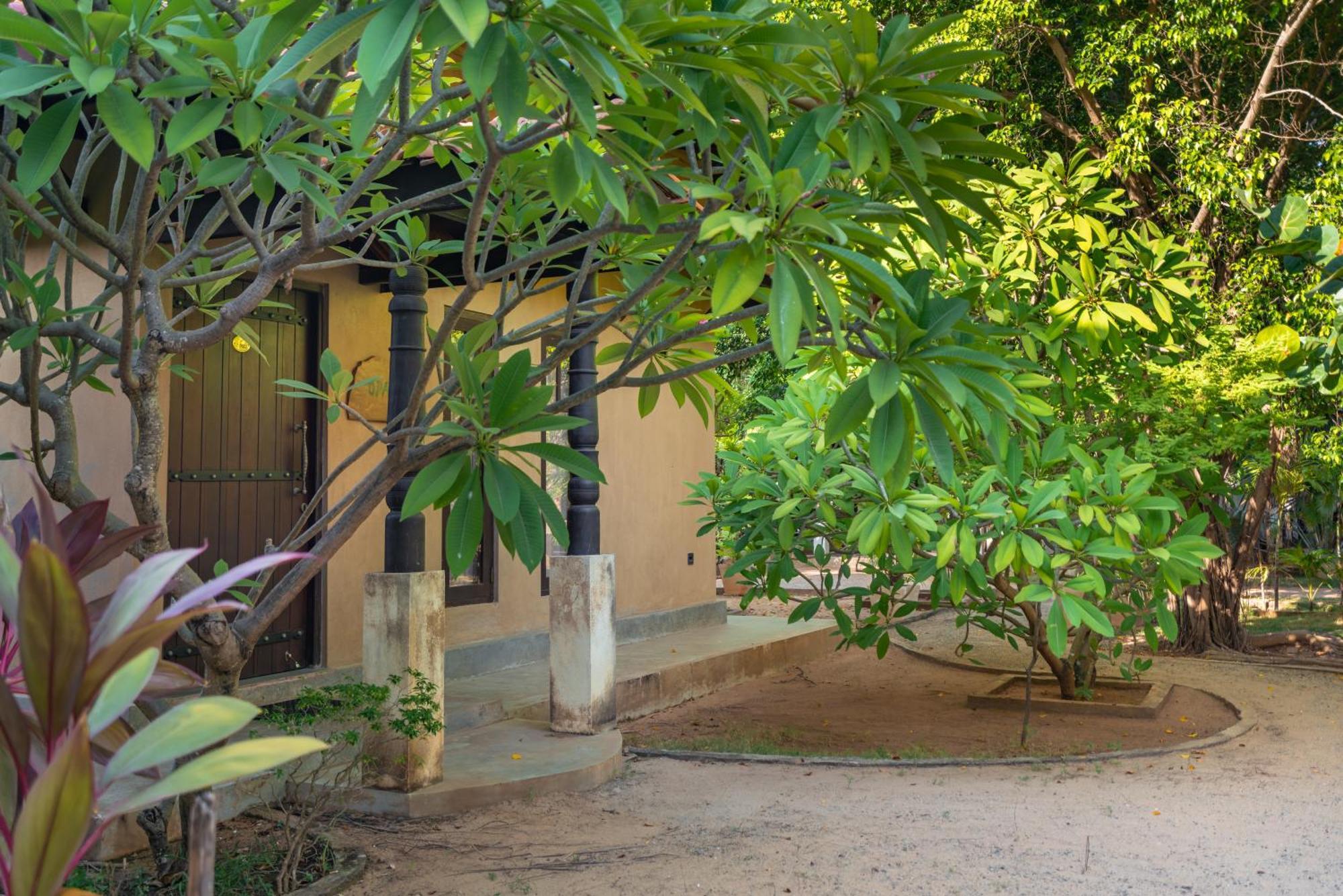 Alai Resort Mullaittivu Exterior foto
